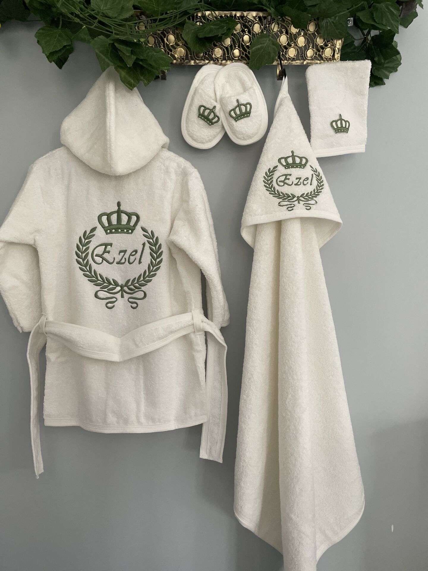 Bornoz Set - Taçlı Başak Model - Yeşil Ton